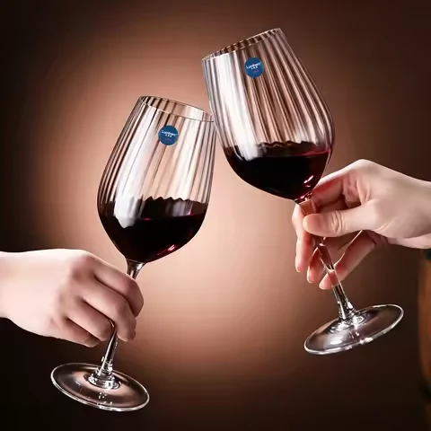 Classic Ribbed Balloon Goblet Custom Gin Glass High Footed Wine Glass Set Light Luxury Bubble Cup for Home Party Daily Use