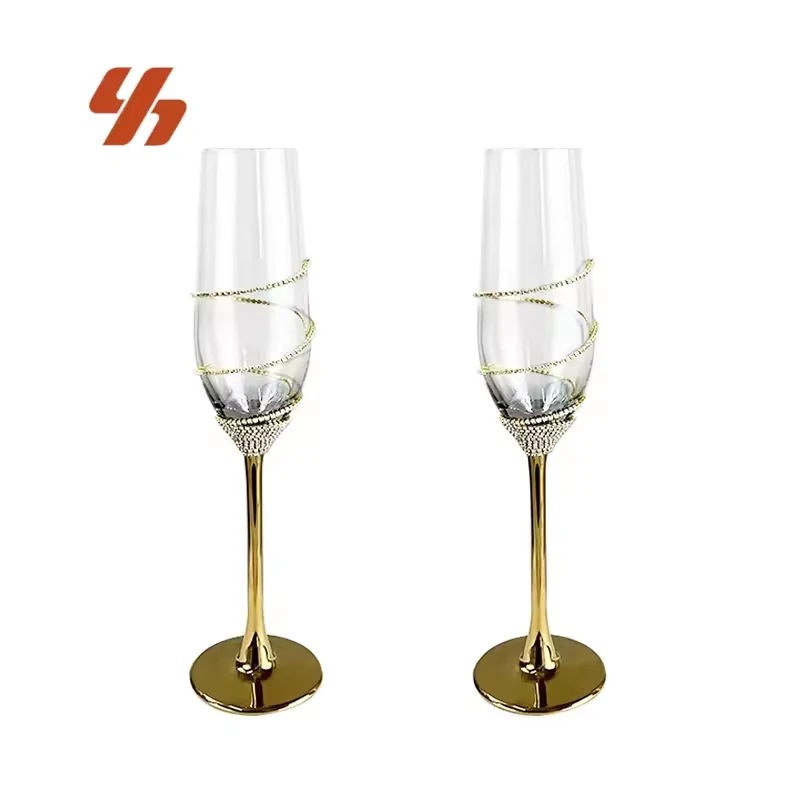 Luxury 200ml Golden Electroplated Diamond Chain Goblet Transparent Crystal Champagne Flutes Glass for Wedding Party Gathering