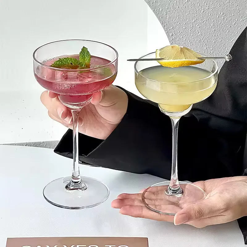 Wholesale Margarita Glasses Cocktail Coupe Champagne Glass Sparkling Wine Stemmed Glass for Bar Party Wedding Use