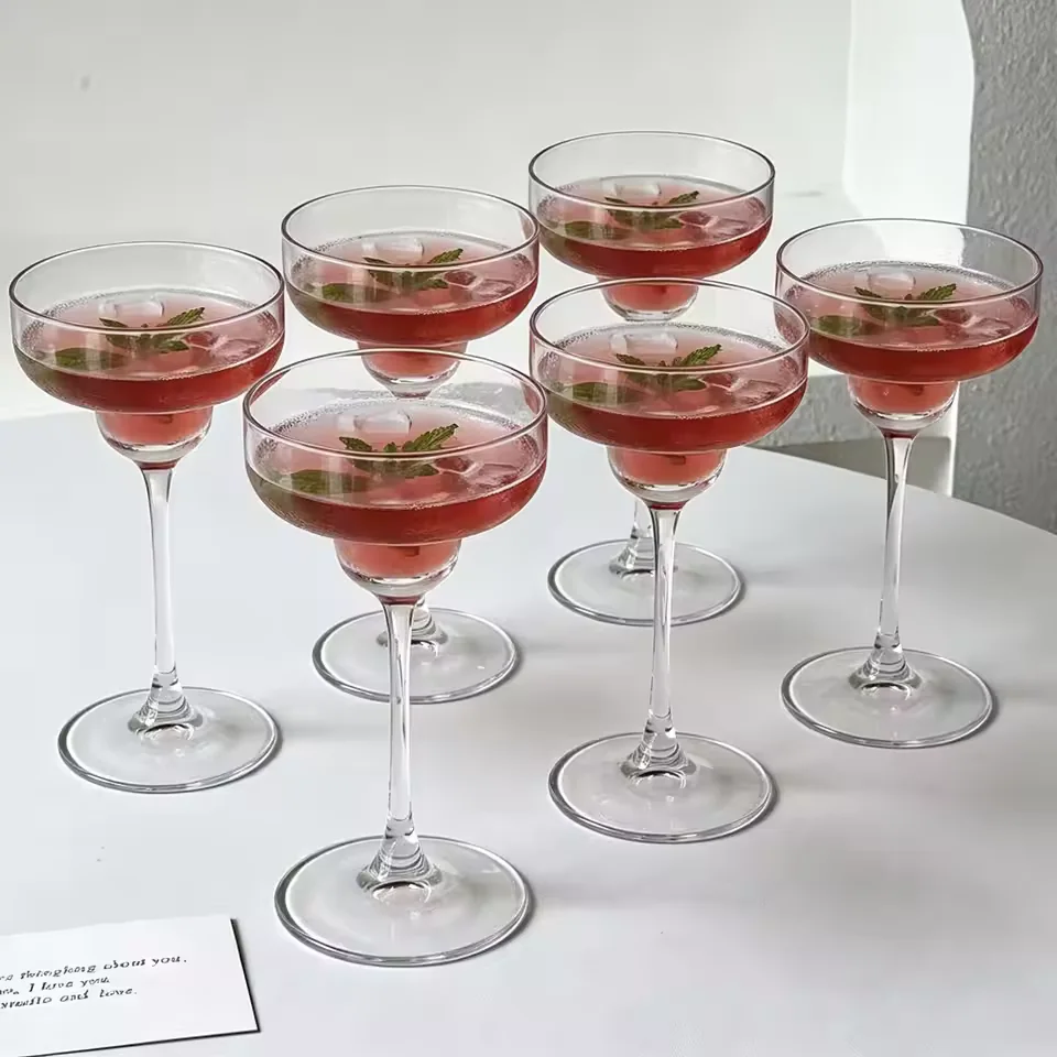 Hot Selling Stemmed Margarita Glass Cocktail Glasses Coupe Glass Champagne Glass Sparkling Wine Glass for Party Use
