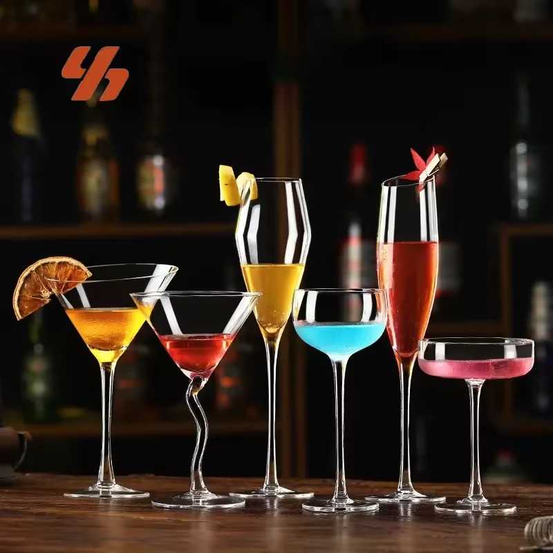 Wholesale Martini Cocktail Glasses Cup Transparent Margarita Glass High Quality Wine Goblet Cup Cocktail Glass for Bar Drinking