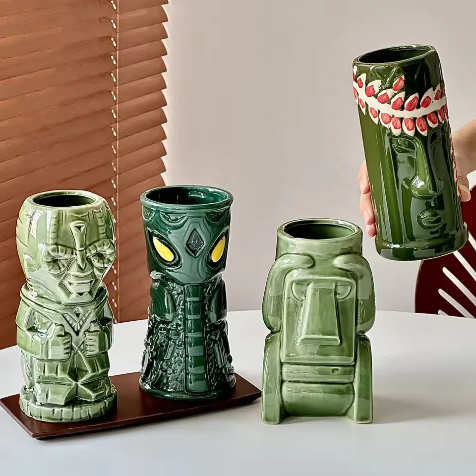 Wholesale Hawaiian Tiki Mug Ceramic Zombie Skull Cocktail Cup Creative Smoothie Drinkware for Bar Restaurant Party Custom Logo