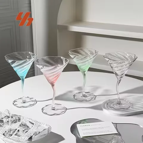Lace Flower Red Wine Goblet